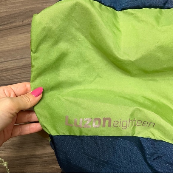 Cotopaxi Lime Green and Navy Backpack - Picture 3 of 12